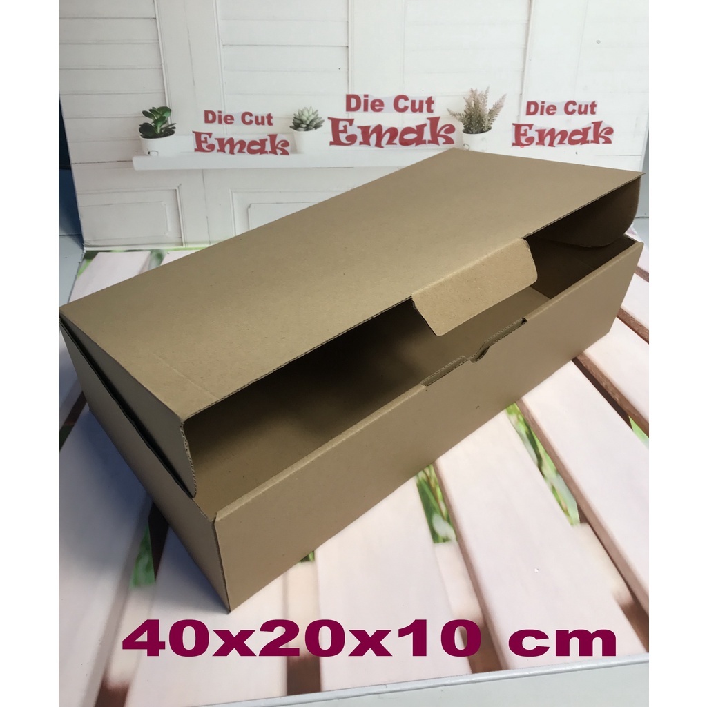 

kardus uk.40x20x10 cm kotak box karton Die Cut