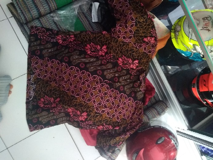 Maura Couple - Sania Ruffle Batik Couple Ori Ndoro Jowi Garansi Termurah Shopee - Batik Solo Modern