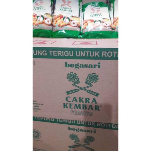 

TERIGU CAKRA KEMBAR 1 KG