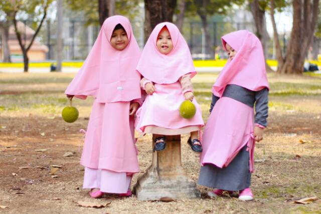 Salim Moslem-BIG SALE!!! Busana Muslim/Gamis Anak Syari Set Kerudung Wolfis Double Layer