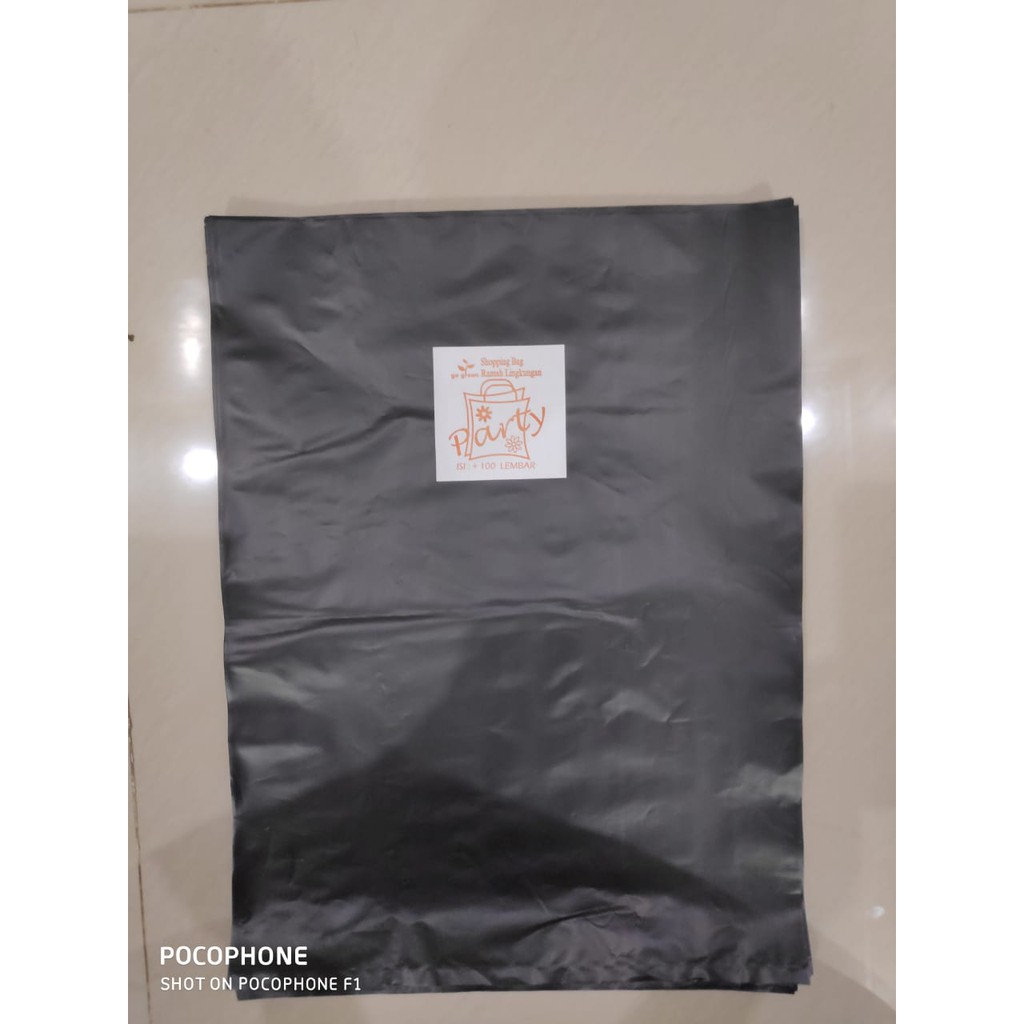 KANTONG PLASTIK OVAL TANPA PLONG HITAM TEBAL 25X35