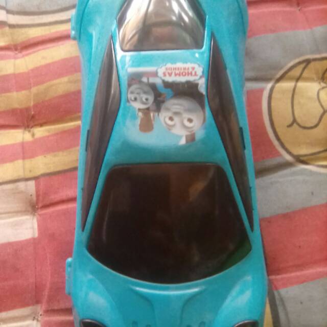 

Kotak Pensil Karakter - Mobil Tomas