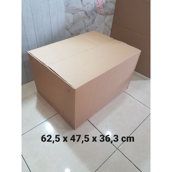 

Kardus Besar uk. 62,5x47,5x36,3 cm untuk pindahan dll code : NOC 56