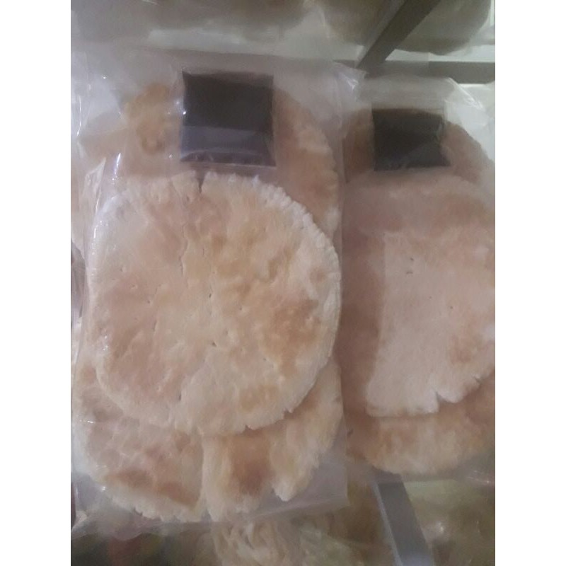 

kerupuk panggang badak palembang