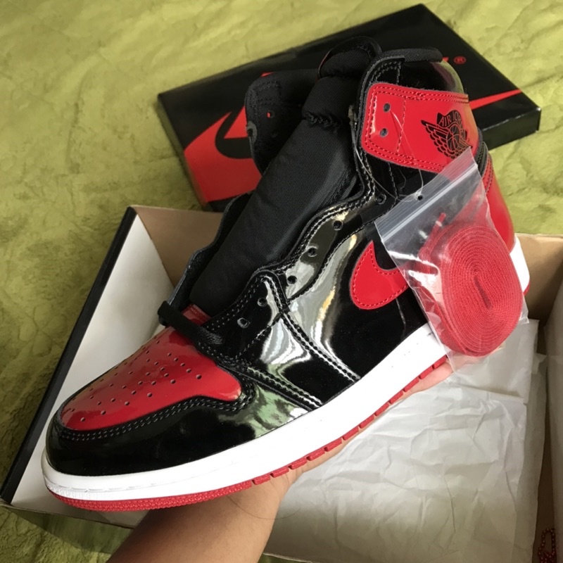 Nike Air Jordan 1 High Patent Bred