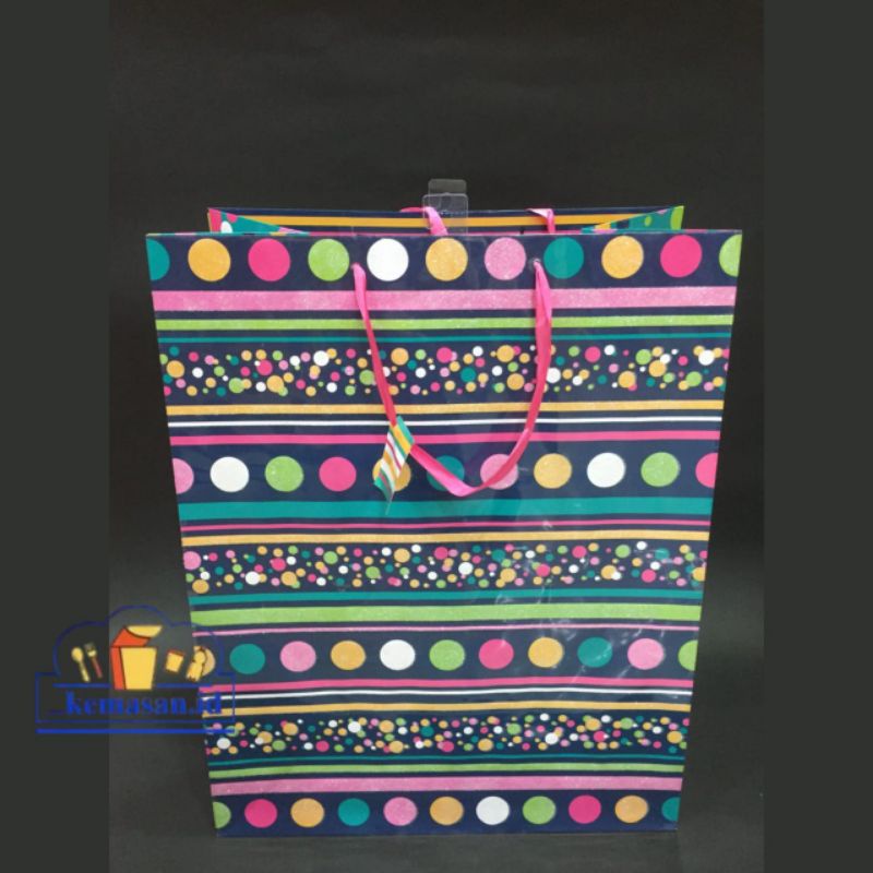 

TAS KERTAS PREMIUM XL UK 38,5X22,5X48,5 POLKA