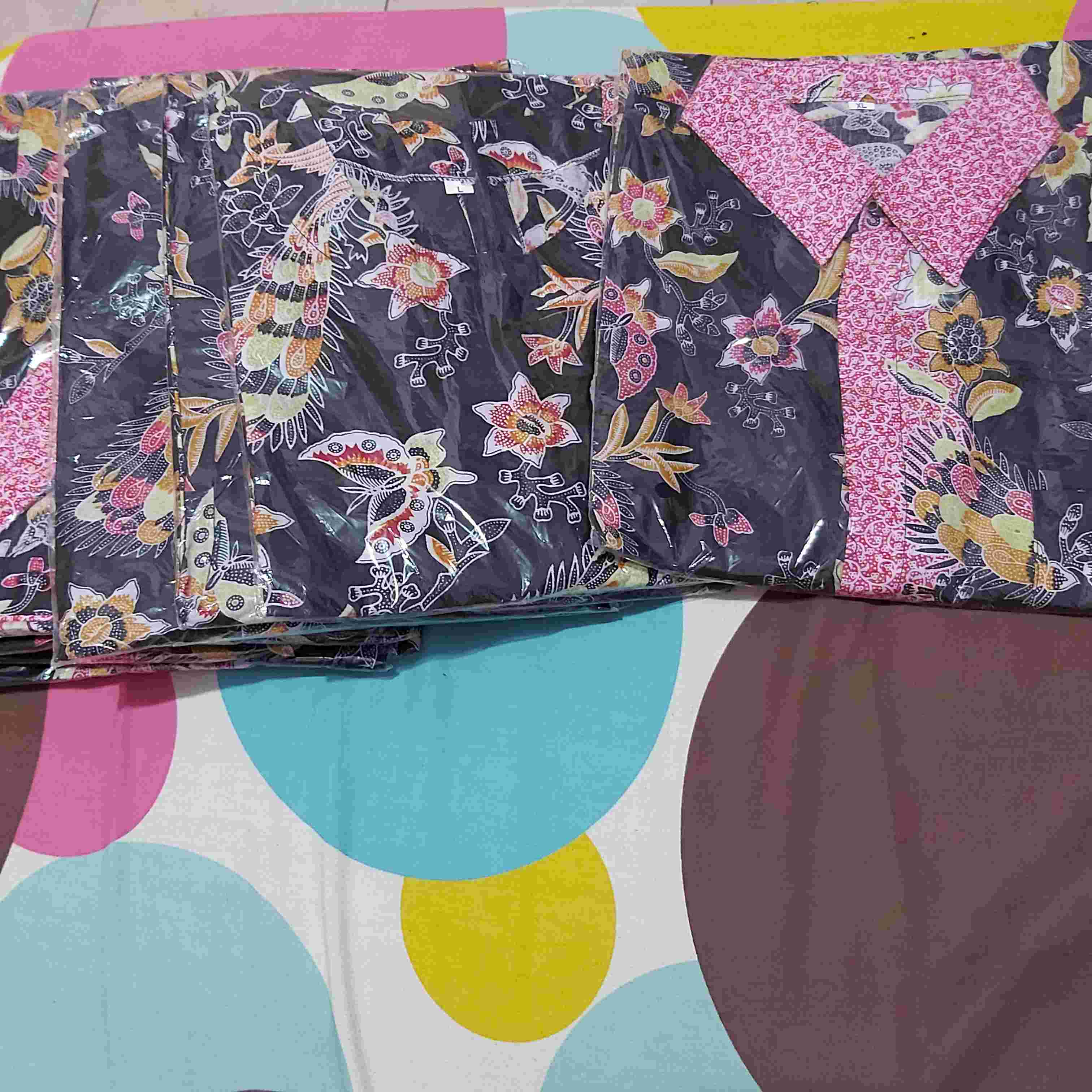 Maura Couple - Sania Ruffle Batik Couple Ori Ndoro Jowi Garansi Termurah Shopee -  Batik Modern Solo