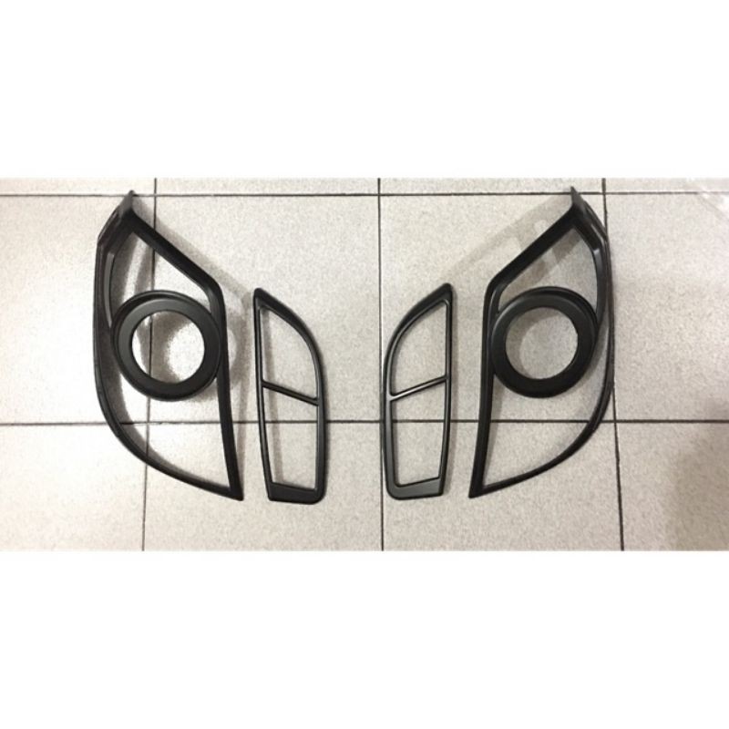 GARNISH LAMPU DEPAN BELAKANG COVER LAMPU MOBIL AGYA AYLA