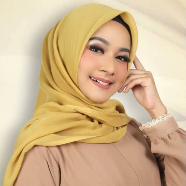 HIJAB SEGI EMPAT PARIS POLOS BAHAN PARIS by AZARA DAN VARISHA SEGIEMPAT SERAGAM SEKOLAH PREMIUM QUALITY SQUARE HARGA GROSIR