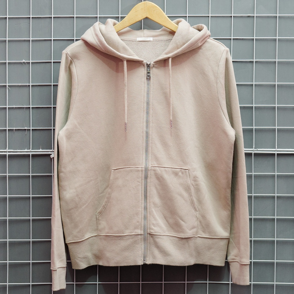 ZIP HOODIE GU SECOND BRANDED ORIGINAL