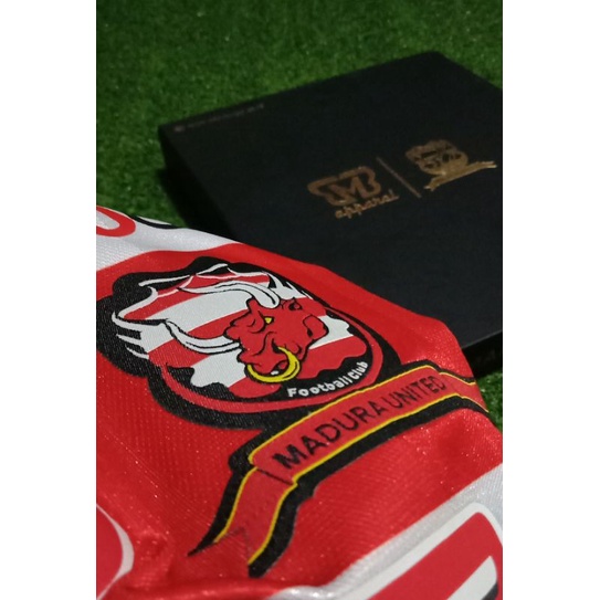 Jersey Madura United 2018 player issue