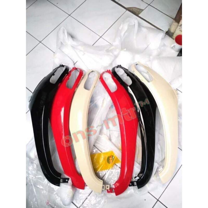 tebeng sayap depan kanan kiri Scoopy fi tahun 2013 sampai 2016