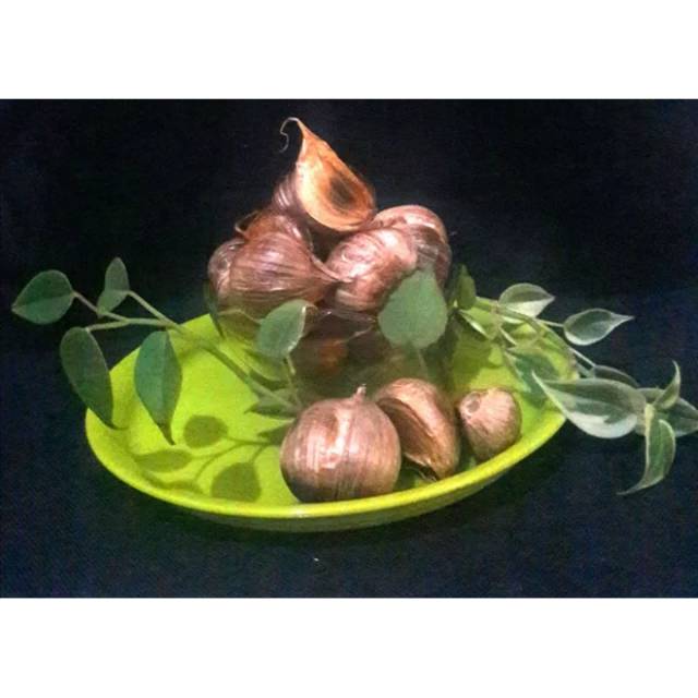 

Bawang Hitam Black Garlic