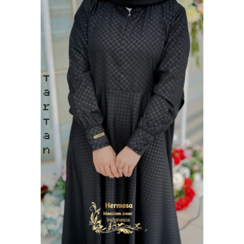 [Gamis Hermosa] Gamis hermosa motif tartan warna hitam-gamis hitam pekat-gamis hitam syari