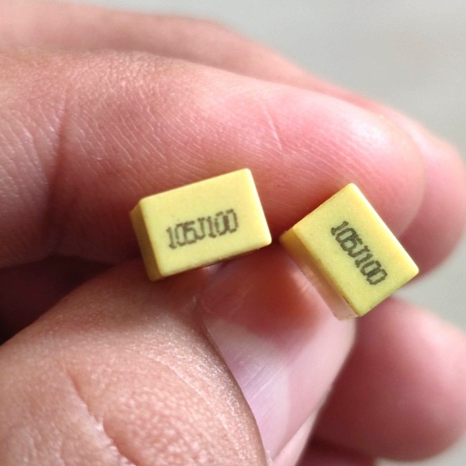 CAPACITOR MKM 1UF 100V / KAPASITOR 105 100 Volt / 105J 100volt