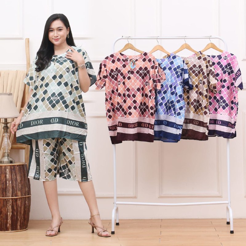 Setelan batik wanita kulot jumbo LD 130cm kancing depan busui celana pendek