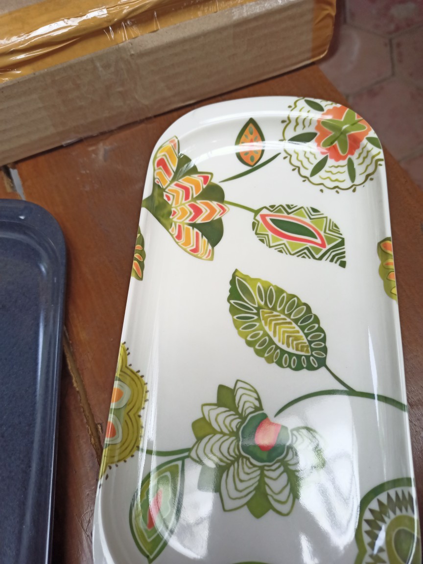 Nampan Melamine Oval Mini
