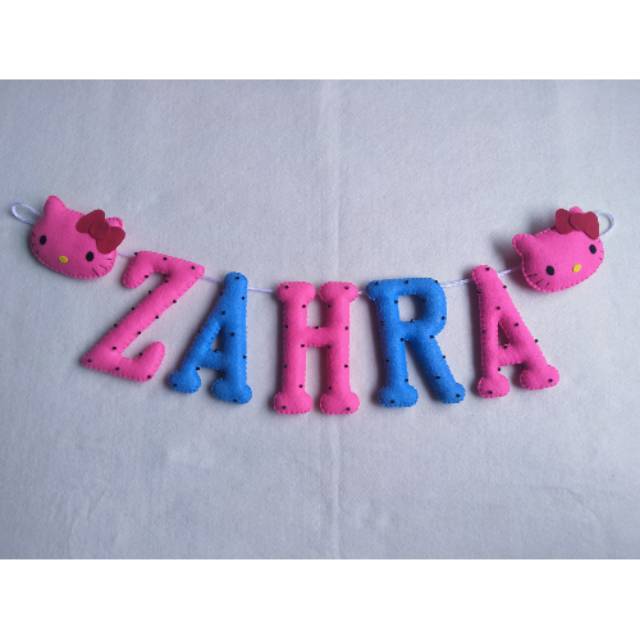 Hiasan nama flanel / hiasan kamar