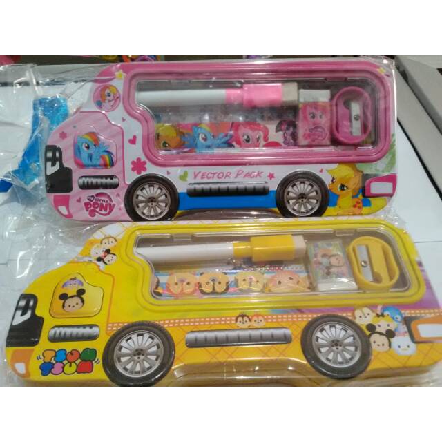 

Kotak pensil bentuk mobil