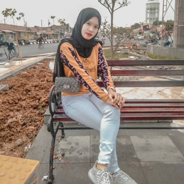 dindaanggunprasetya29