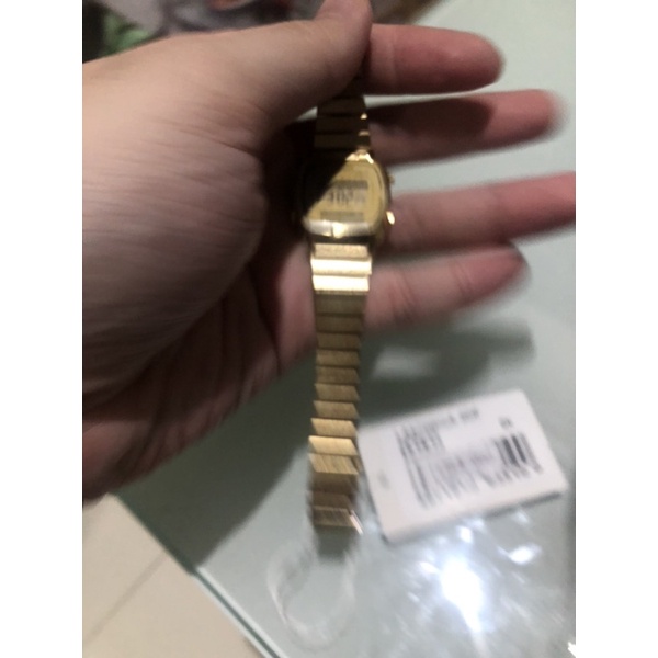 Casio Original LA670WGA-9D / LA-670WGA-9D Jam Tangan Wanita Digital Stainless Steel Rantai Gold Emas