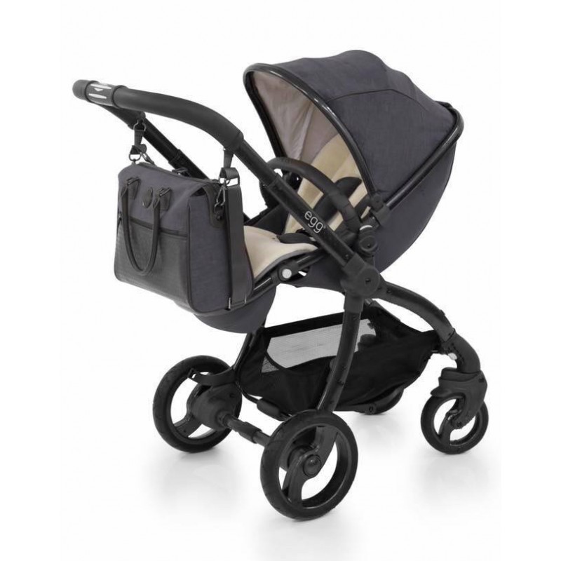 egg quantum grey carrycot