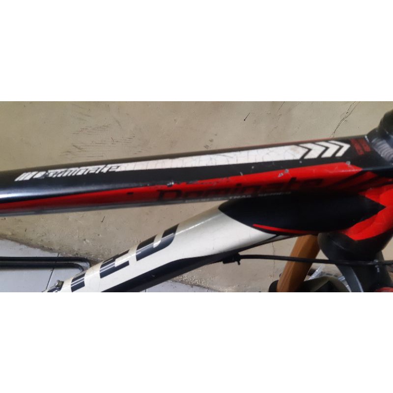 frame 27.5 united dominate t3 size s