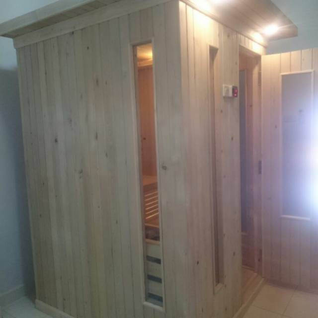 

Ruang sauna 3m x 3m x 2,25m