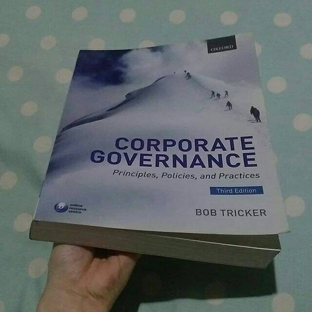 Buku (CG) Corporate Governance - Bob Tricker