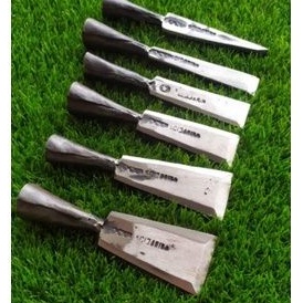 Pahat kayu tatah ukir bahan baja 1set (6) cap wayang