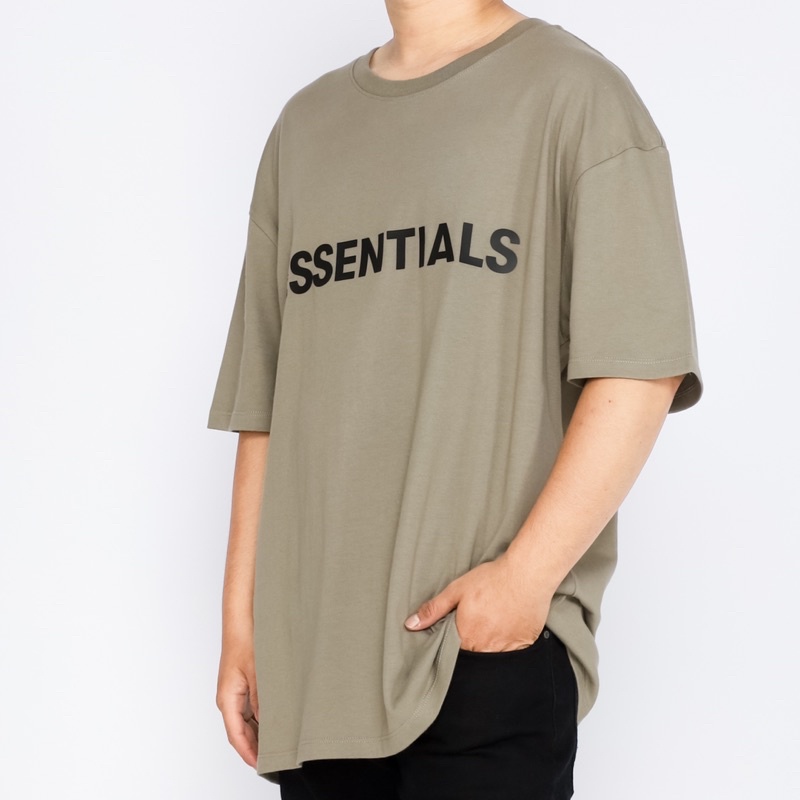 FOG. Ess Taupe Tshirt