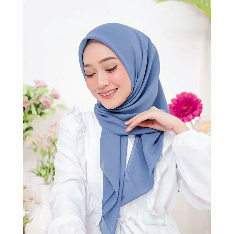 DAILY HIJAB BELLA SQUARE / Jilbab Kerudung Segi Empat 4 Makassar