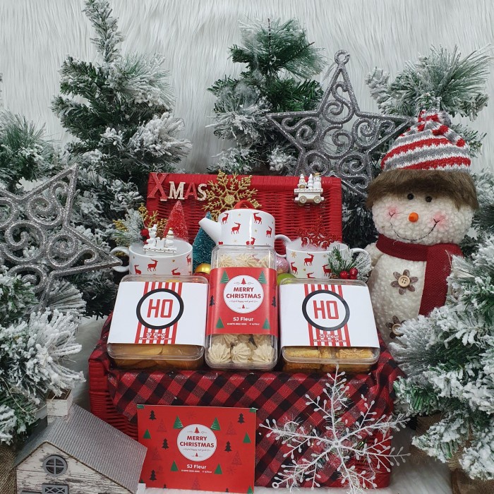 

Paket dekorasi hampers natal christmas parcel hadiah kue kering 11