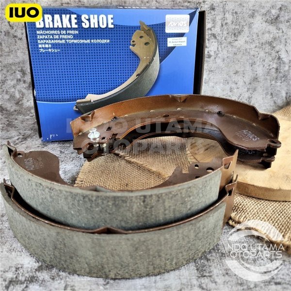 Kampas Rem Belakang Grand Livina Juke Brake Shoe Advics A8N058T