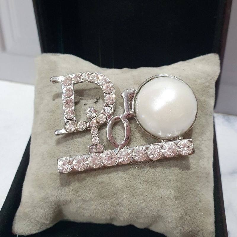 Bros import Bros D1or cantik untuk hiasan baju di dada kualitas Import Peniti Baju Import swarovsky bros Mata kilau Premium fashion import bahan Bagus B5510