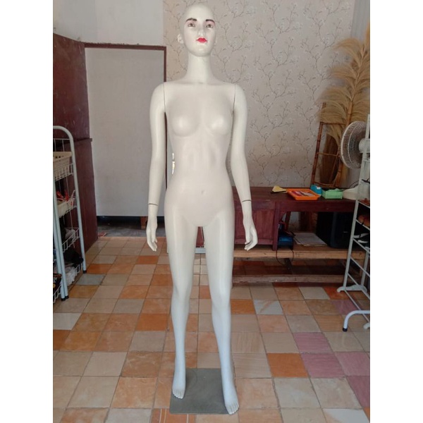 manekin patung full body second bekas