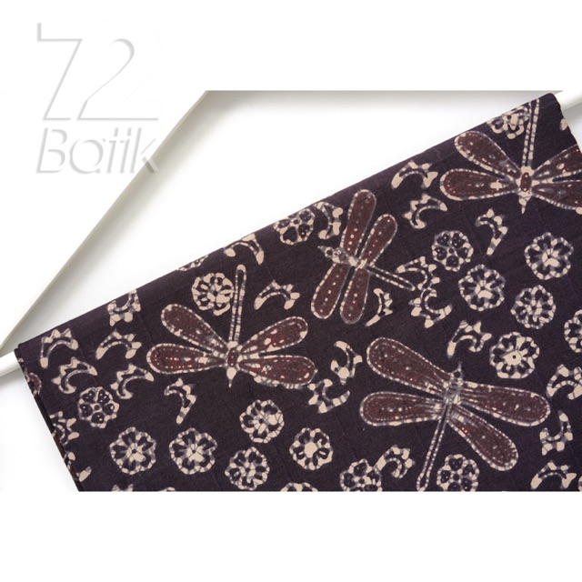 KAIN BATIK KATUN Premium Motif Capung Warna Hitam Black Item 721711 Cap 72 Jarik Jarit Samping Kebat Panjang Batik Katun Modern Premium Bahan Seragam Batik Pernikahan Kantor Keluarga Murah Kamen Jadi Batik Bali Lembaran