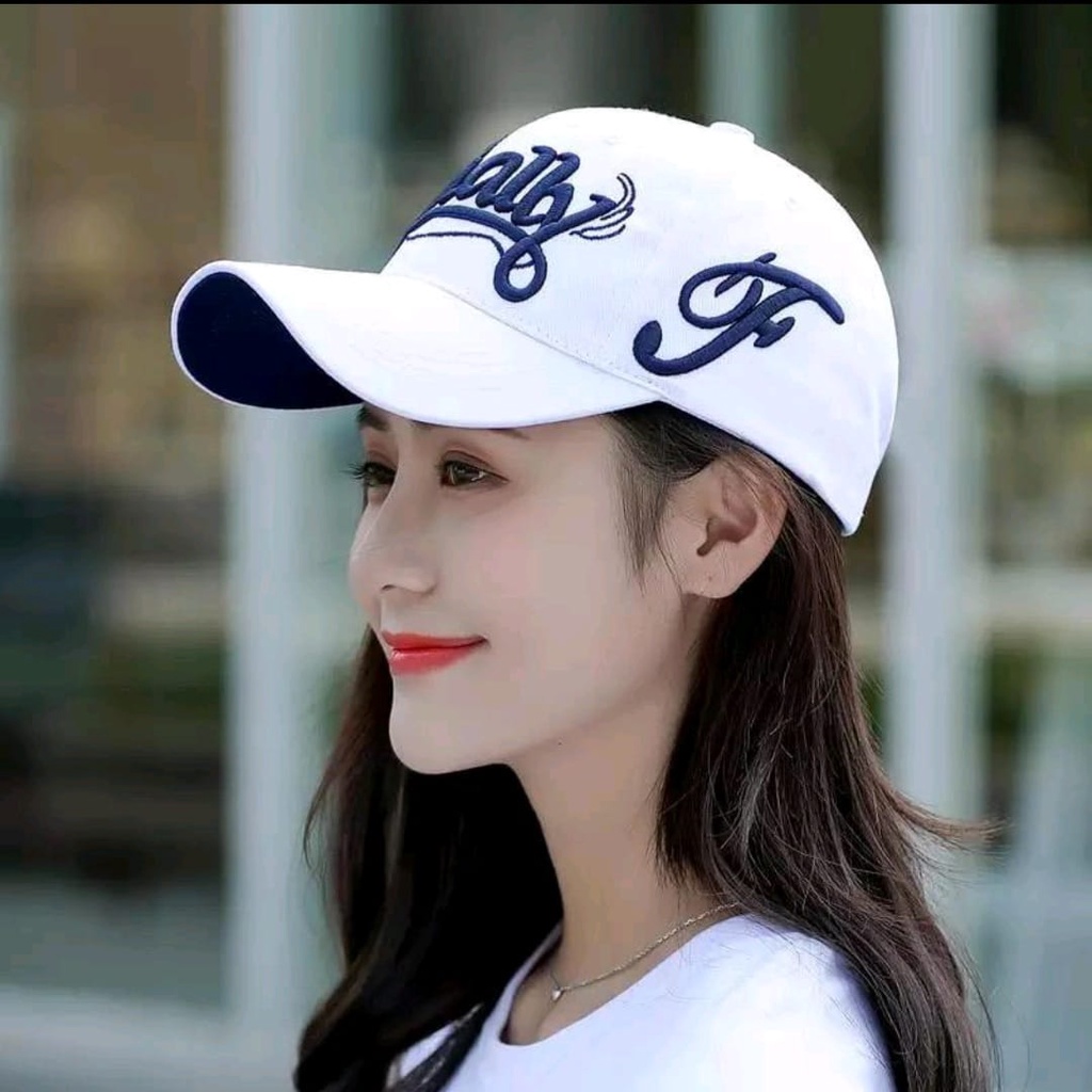 New Topi Wanita polos / topi baseball simple kekinian 2021/ Fashion wanita/ Topi gaul/ topi bergaya