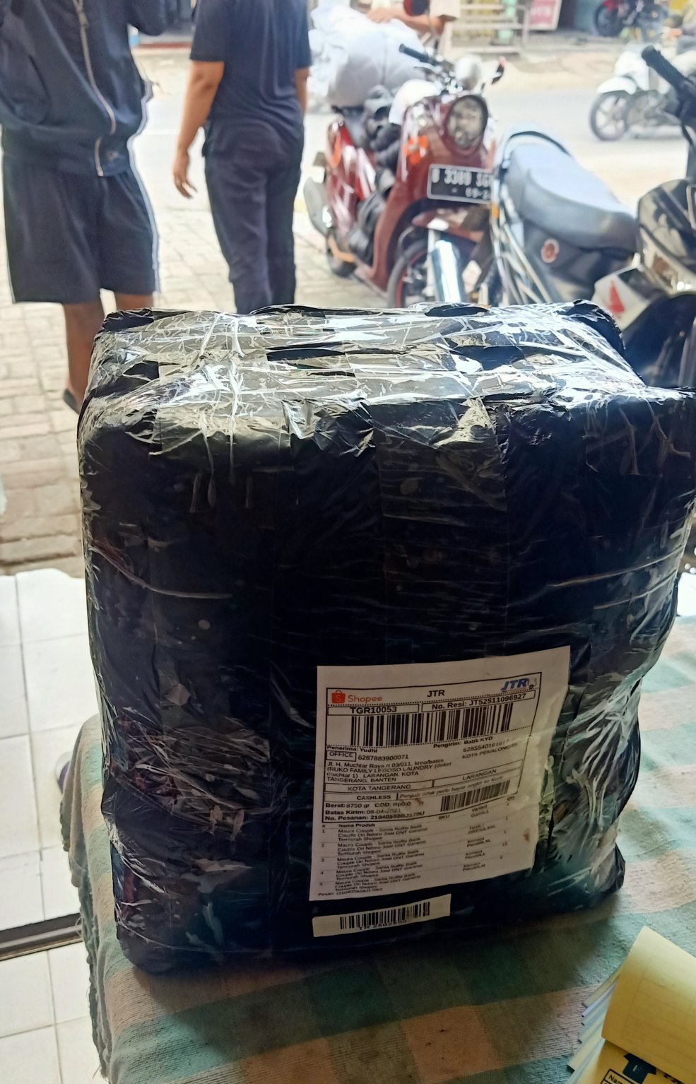 Maura Couple - Sania Ruffle Batik Couple Ori Ndoro Jowi Dnt Garansi Termurah Shopee