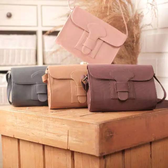 GROSIR TEGAL - TAS - SELEMPANG SLOP