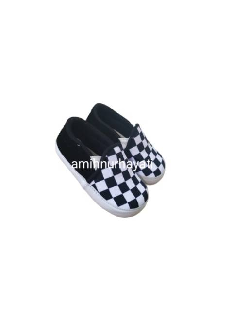 sepatu anak bayi prewalker bayi gendong dan belajar jalan sepatu baby UNISEX vanssscatur