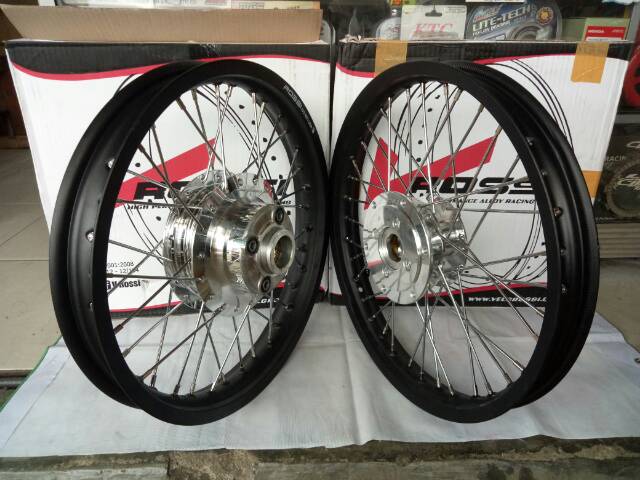 Sepaket Velg lebar 215 250 300 Tromol set Jari2 Megapro Primus Megapro lama - Gl Pro