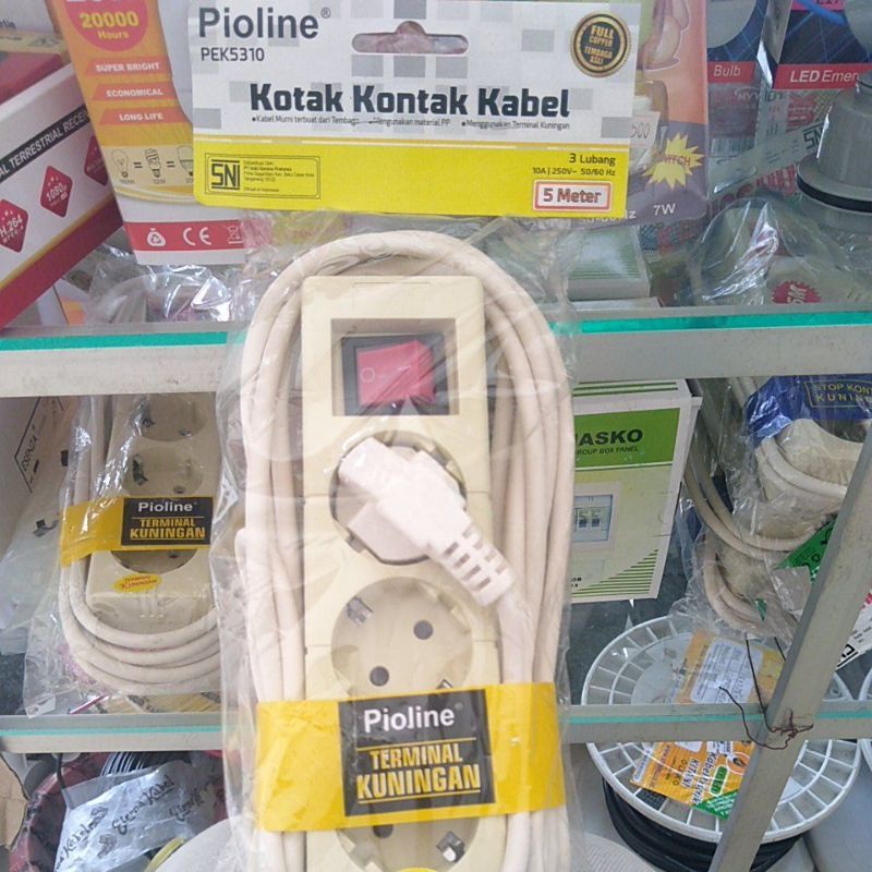 STOP KONTAK KABEL PIOLINE 3,4 LUBANG