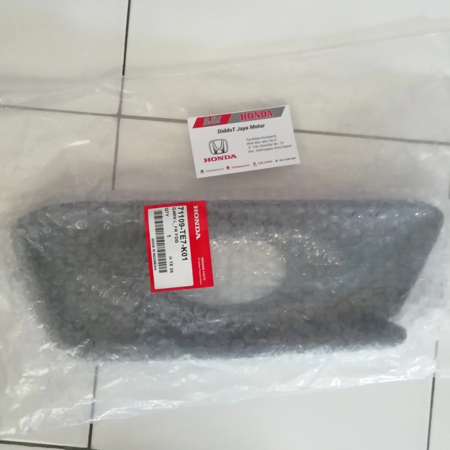 Cover foglamp lampu kabut honda mobilio S E
