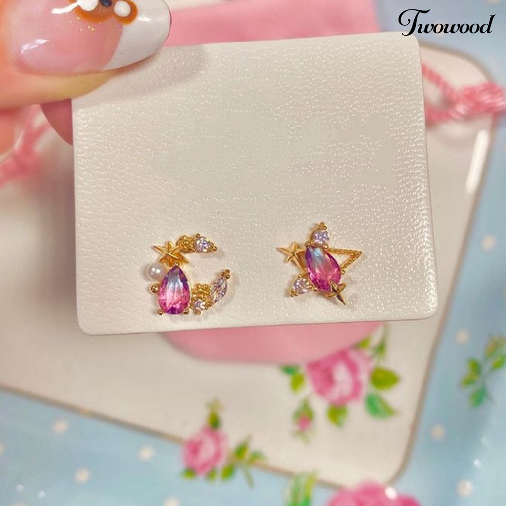 1 Pasang Anting Stud Bentuk Bulan Bintang Bahan Alloy Aksen Berlian Imitasi Untuk Liburan