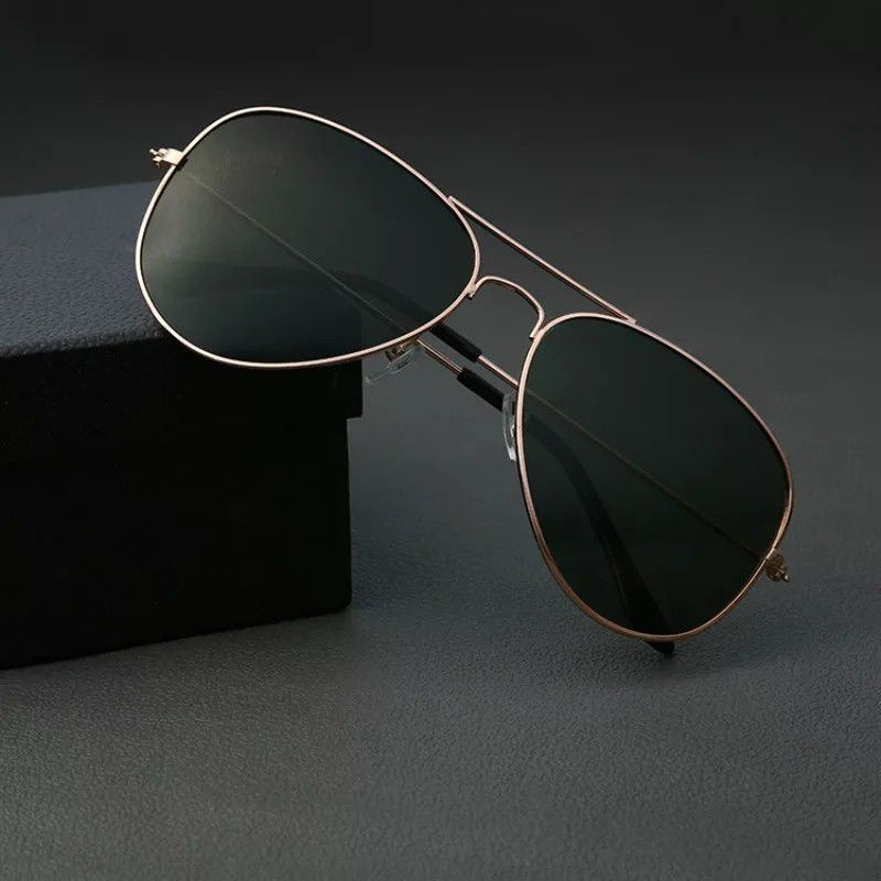 CC (KM16) Kacamata Oval Dewasa Kacamata Aviator Anti UV Cocok Untuk Berkendara dan Berlibur Unisex