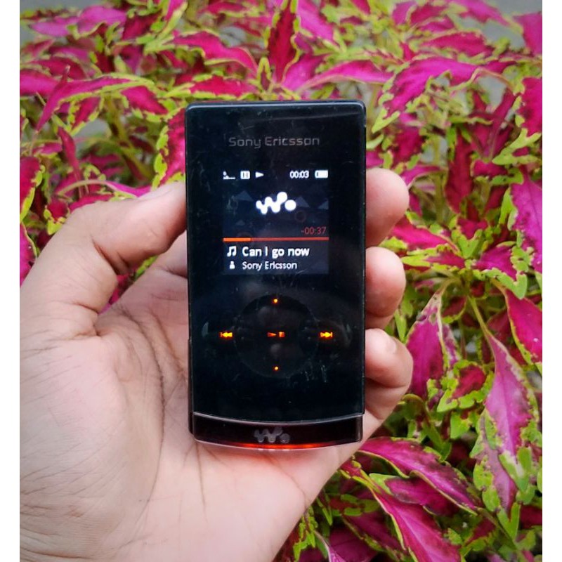 Hp Jadul Sony Ericsson W580 Madonna Hp Walkman Hp Flip Lipat Original Hp Unik Hp Langka Shopee Indonesia