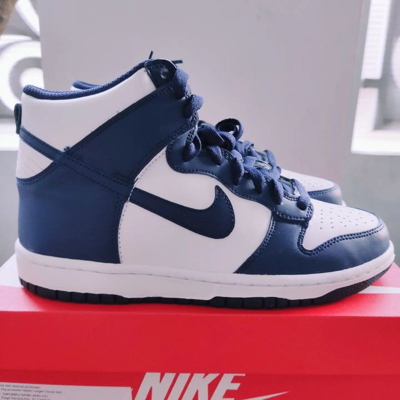 Nike Dunk High Midnight Navy (GS) - US 6.5Y / EUR 39 / 24.5 cm