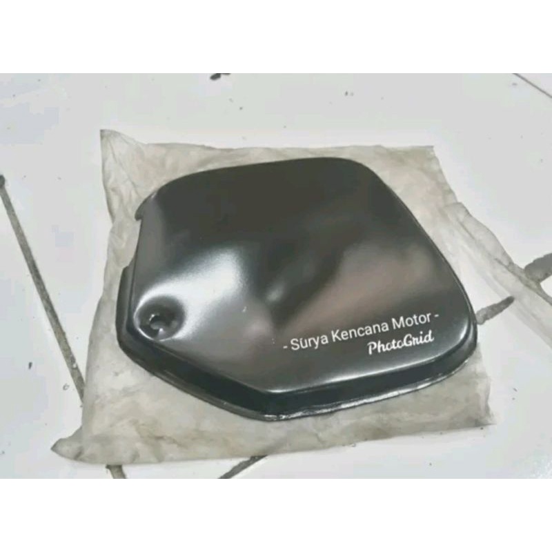 Tutup aki Yamaha V75