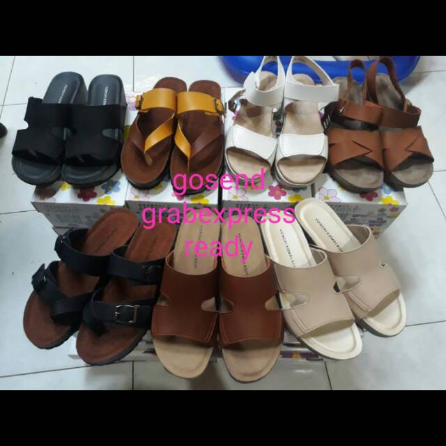 sandal yongki komaladi